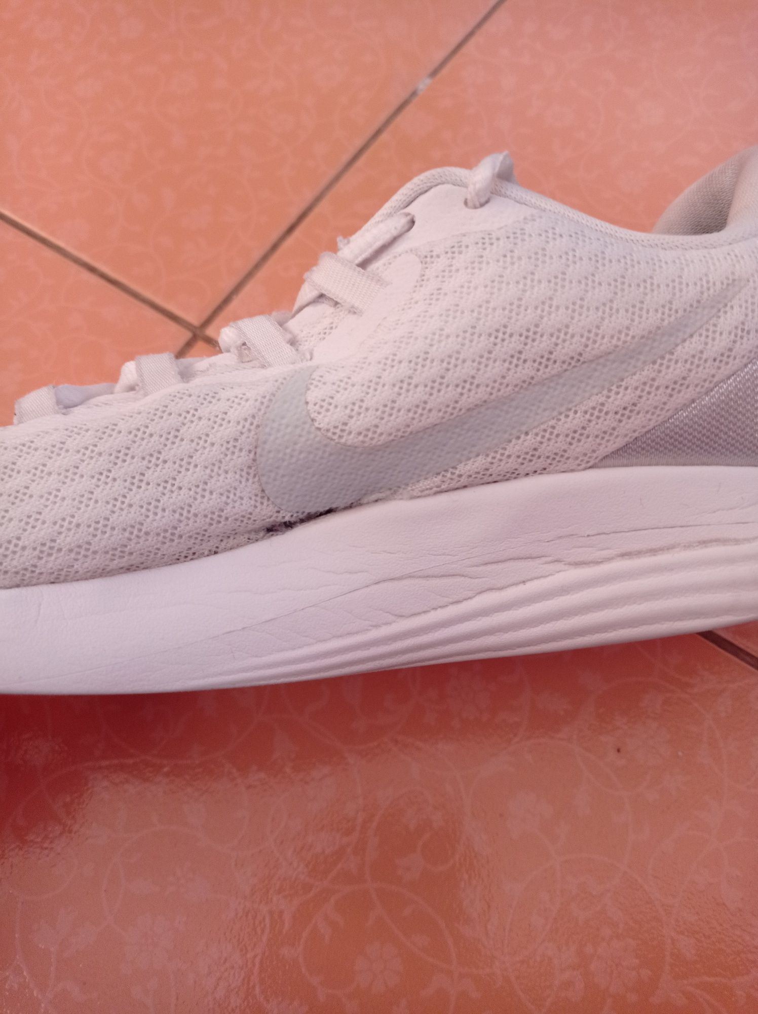 Buty sportowe Nike Białe