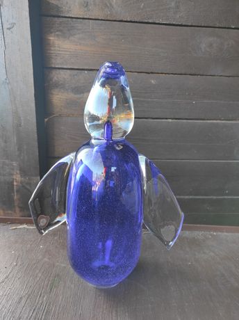 Szklany pingwin Jabłoński