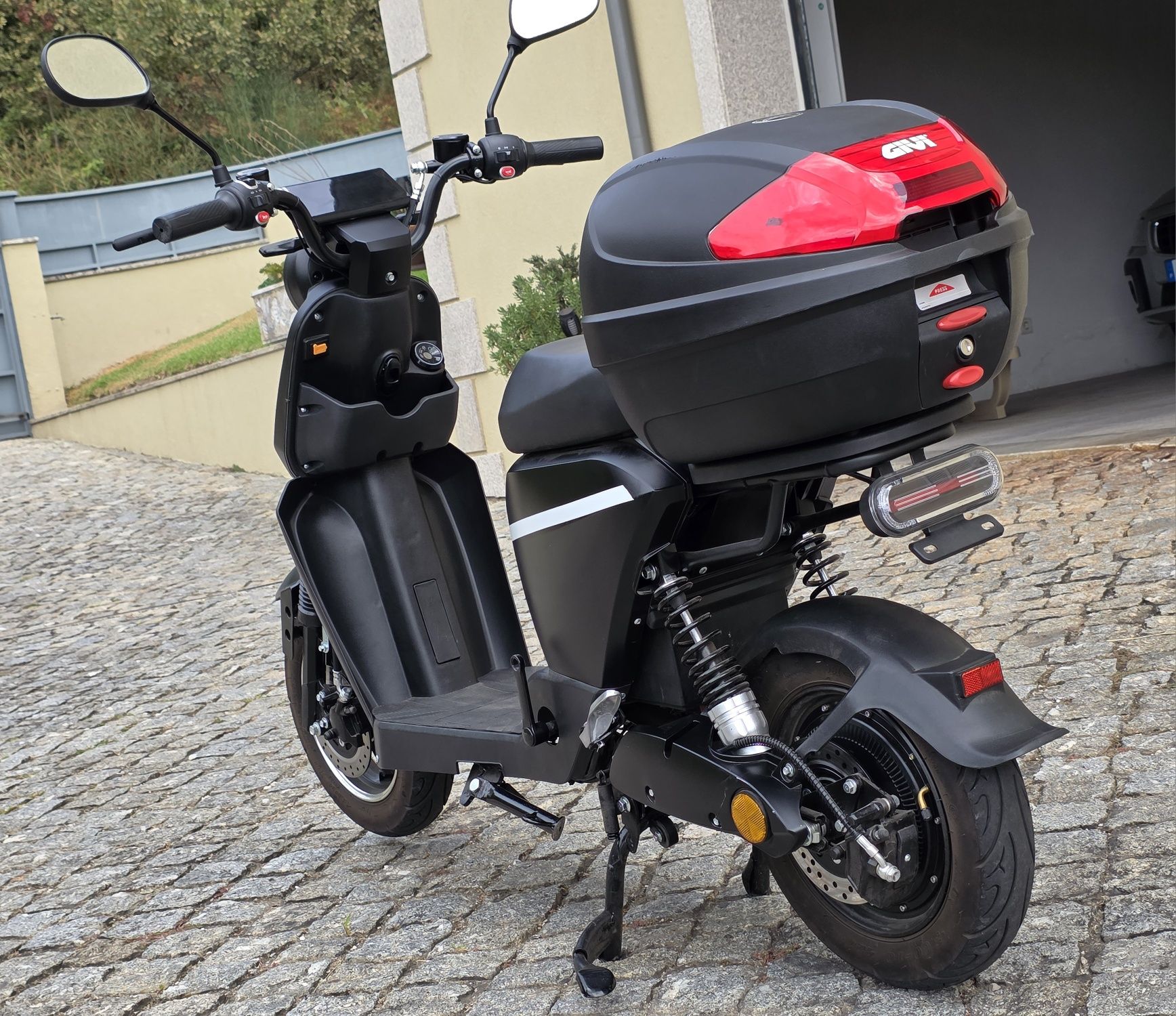 Scooter Elétrica ACM power sem carta