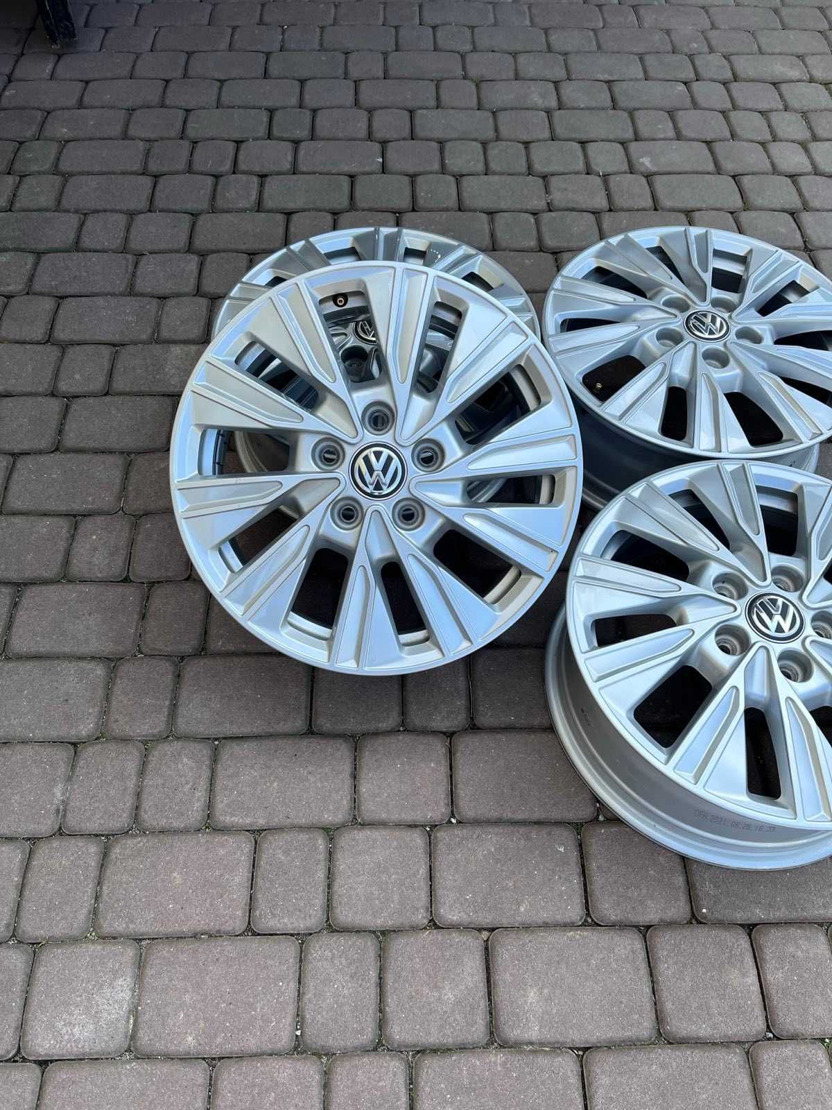 Oryginalne alufelgi Vw 5x120 17 cali Multivan T7 T6 T5 NOWY MODEL