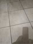 Kafelki płytki 42 cm na 42 cm ok 5 m2