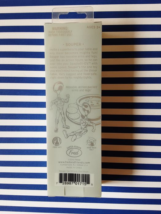 Colher super-herói para criança da marca Fred (roxa)