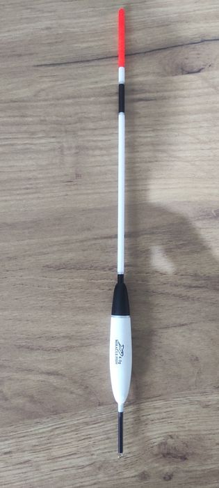 Spławik przelotowy 4g 30cm