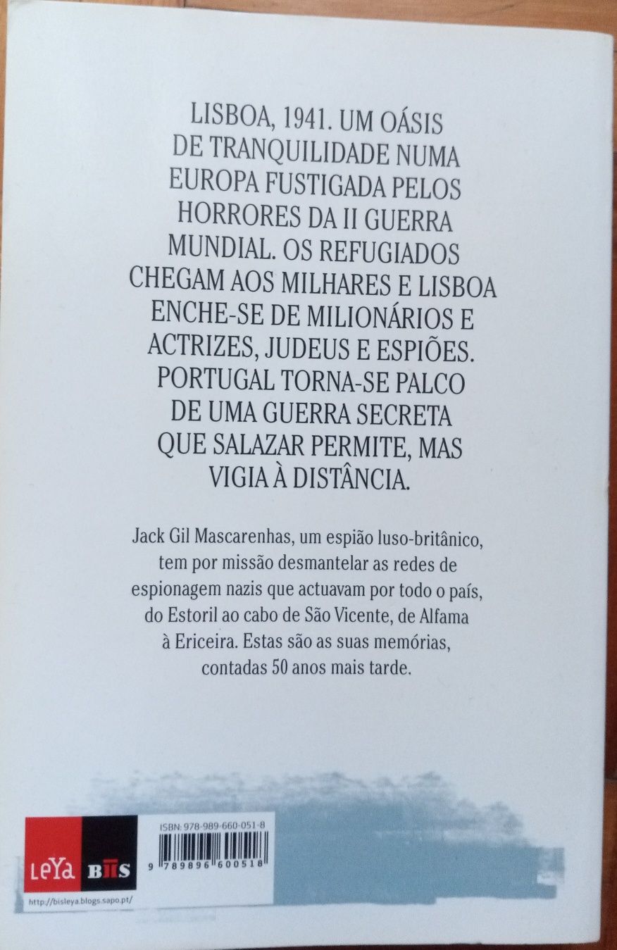 Livro "Enquanto Salazar Dormia", Domingos Amaral