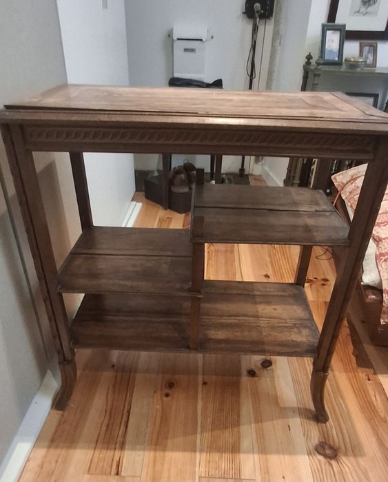 Móvel do século XIX, estilo indefinido  tipo colonial