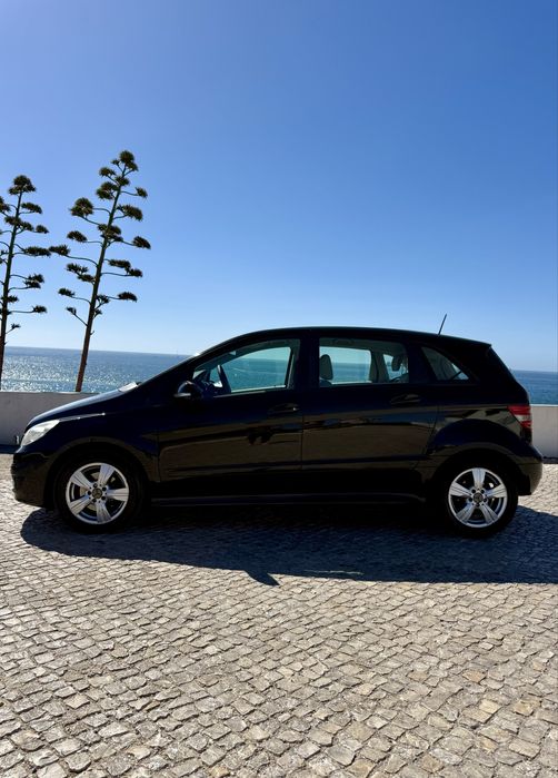 Mercedes B180 CDI Automático – 2010 – Excelente estado – 220.000 km