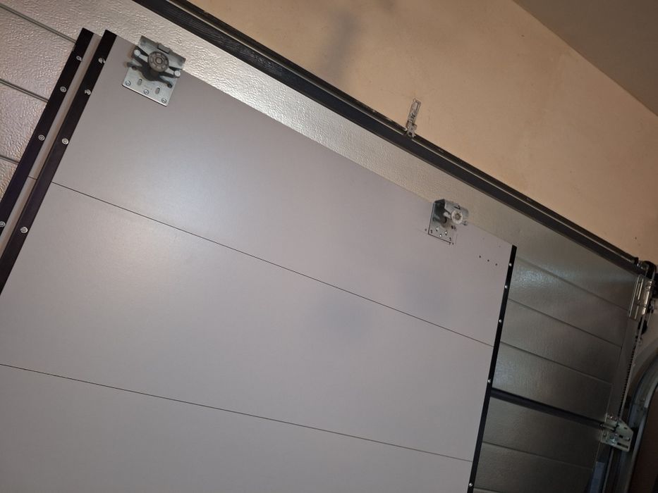 Drzwi od szafy przesuwne 2 szt