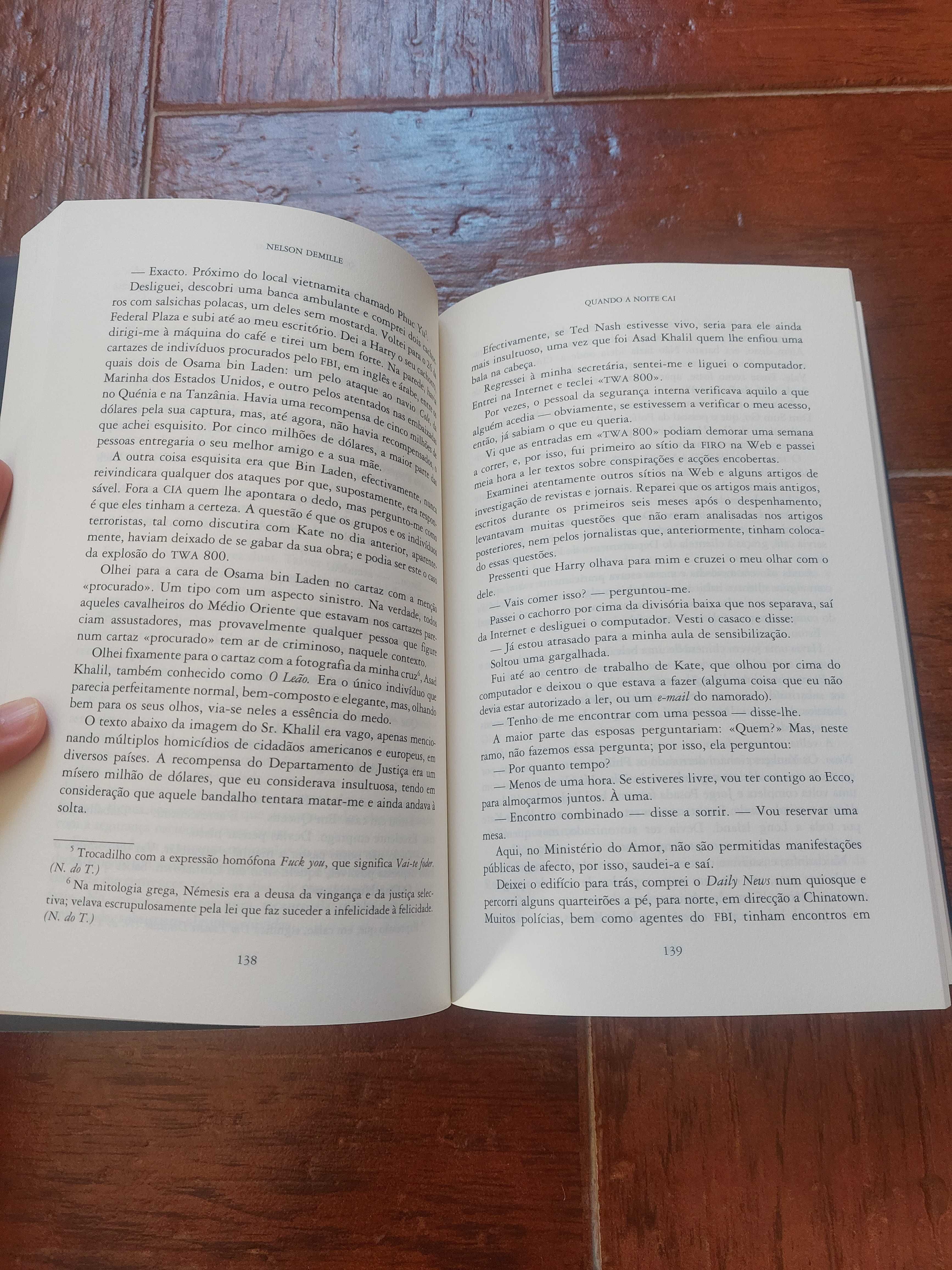 Livro "Quando a noite cai"