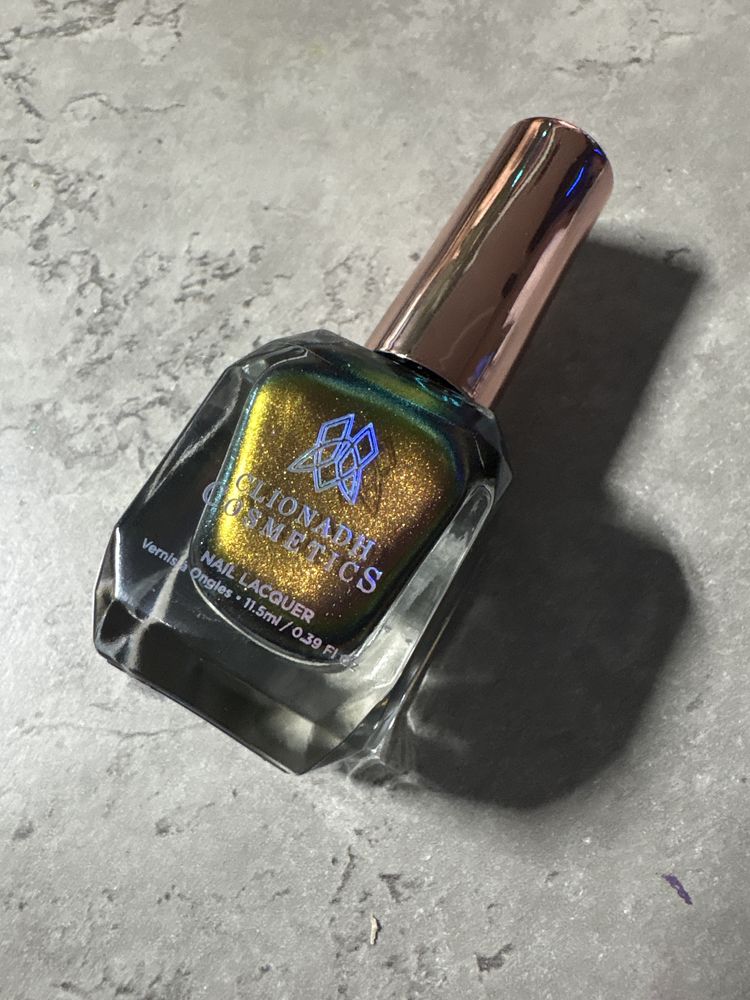 Clionadh Cosmetics lakier do paznokci multichrom Forge