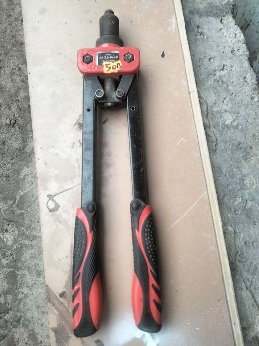 Заклепочник Ultra