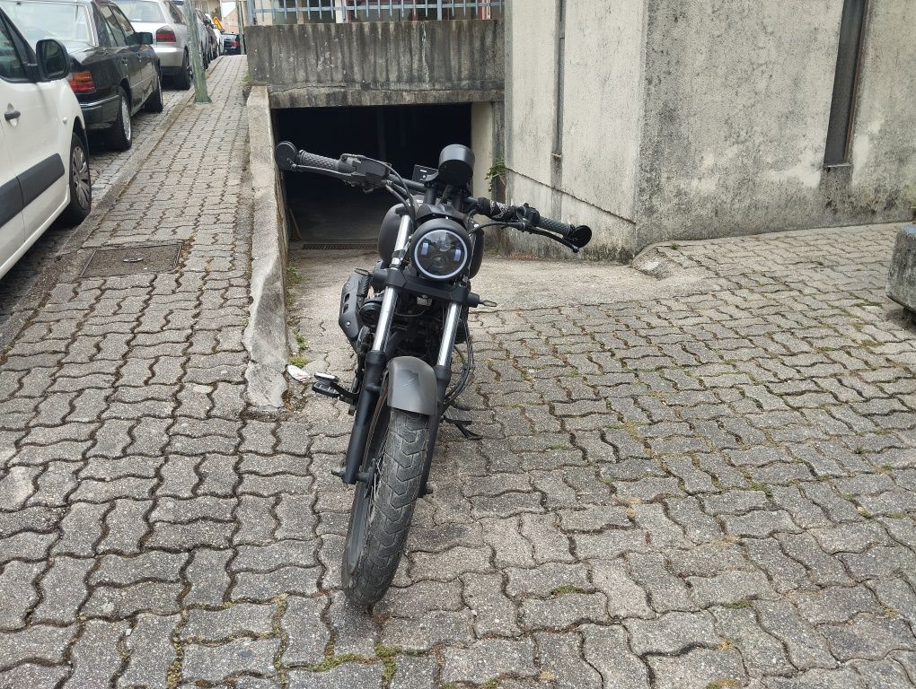 Vortex café racer