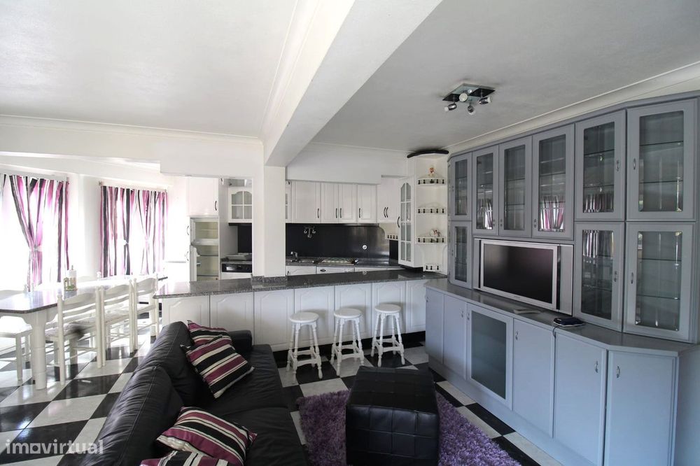 Moradia T4 Equipada e Mobilada - Pindelo dos Milagres