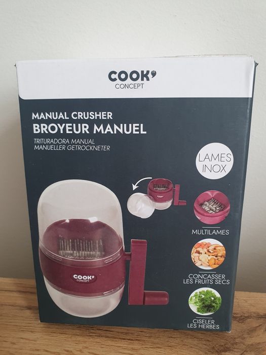 Ręczny młynek do suszonych owoców