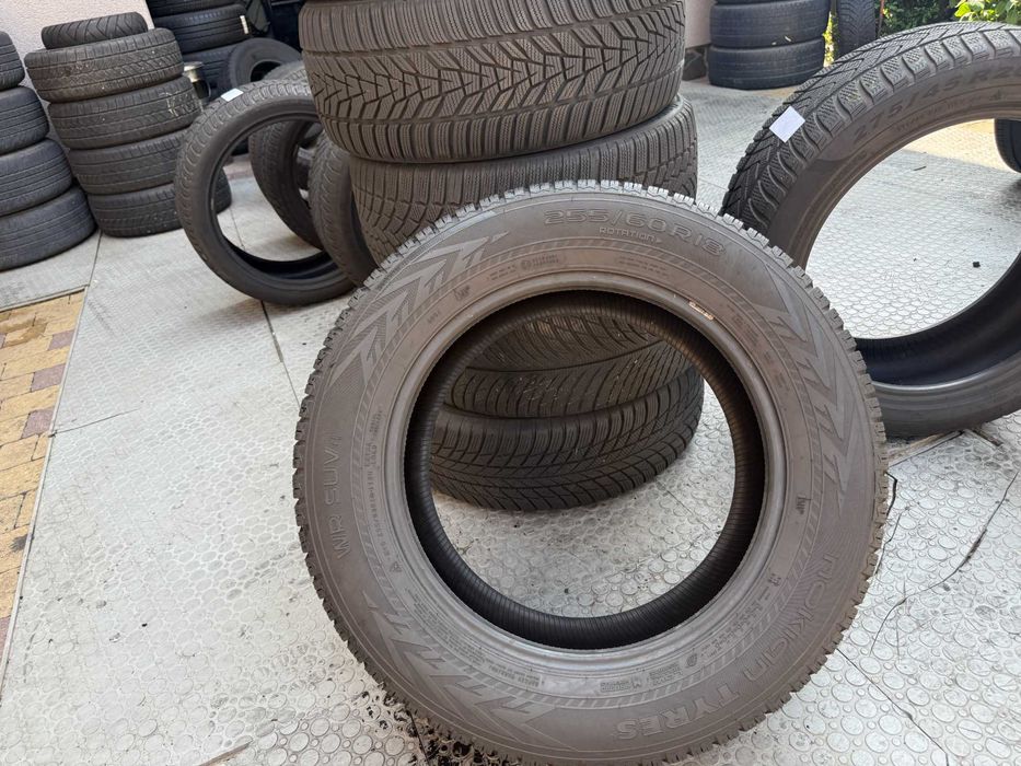 255-60 R18 112H Nokian WR SUV4 розпаровка 1шт