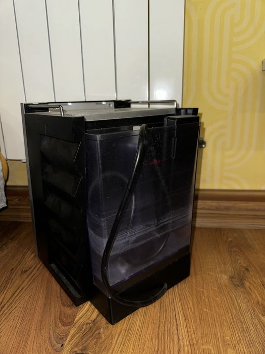 Кофемашина капсульная