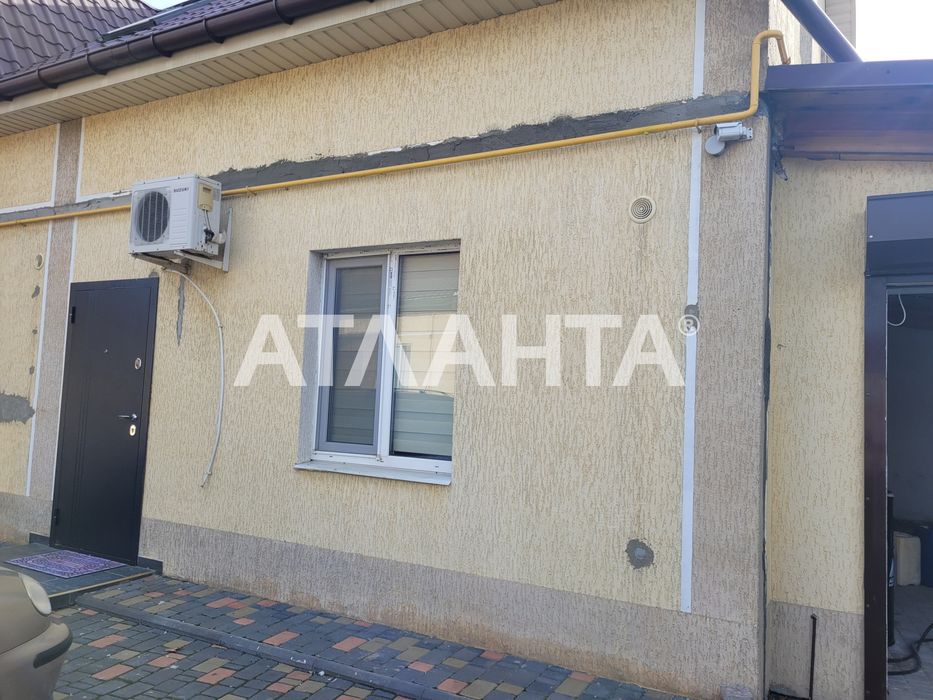 Укомплектованная квартира в центре Нерубайского!