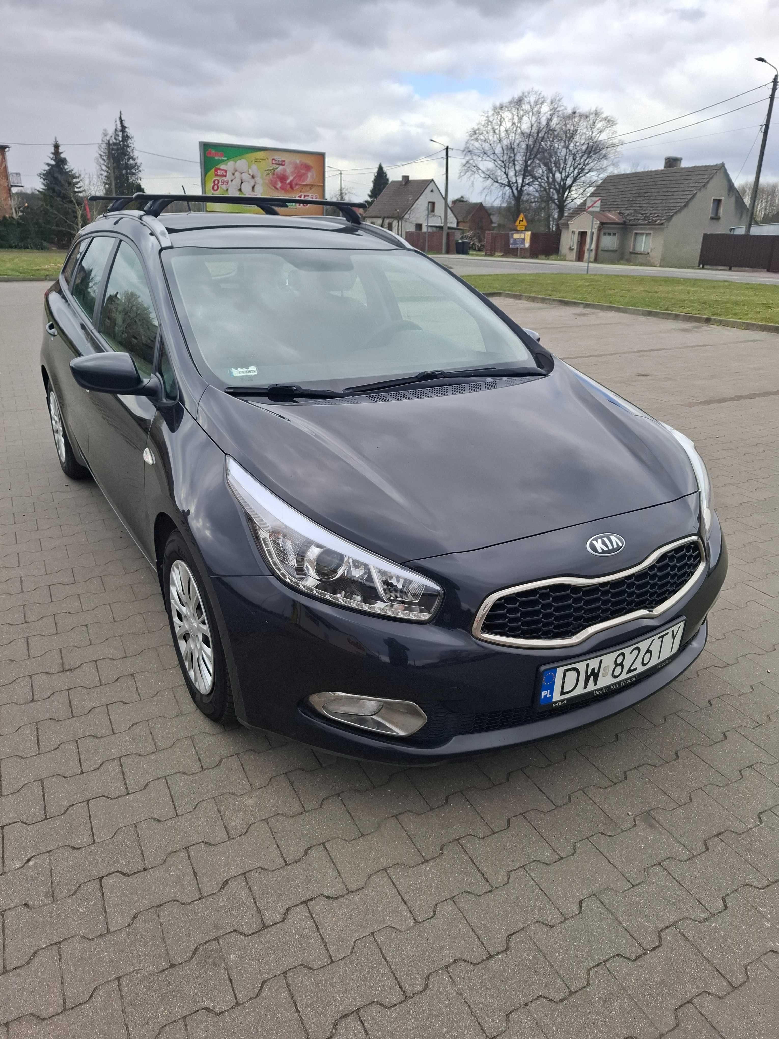 KIA CEE'D kombi, 1.4 diesel, przebieg 212 tys. bezwypadkowy