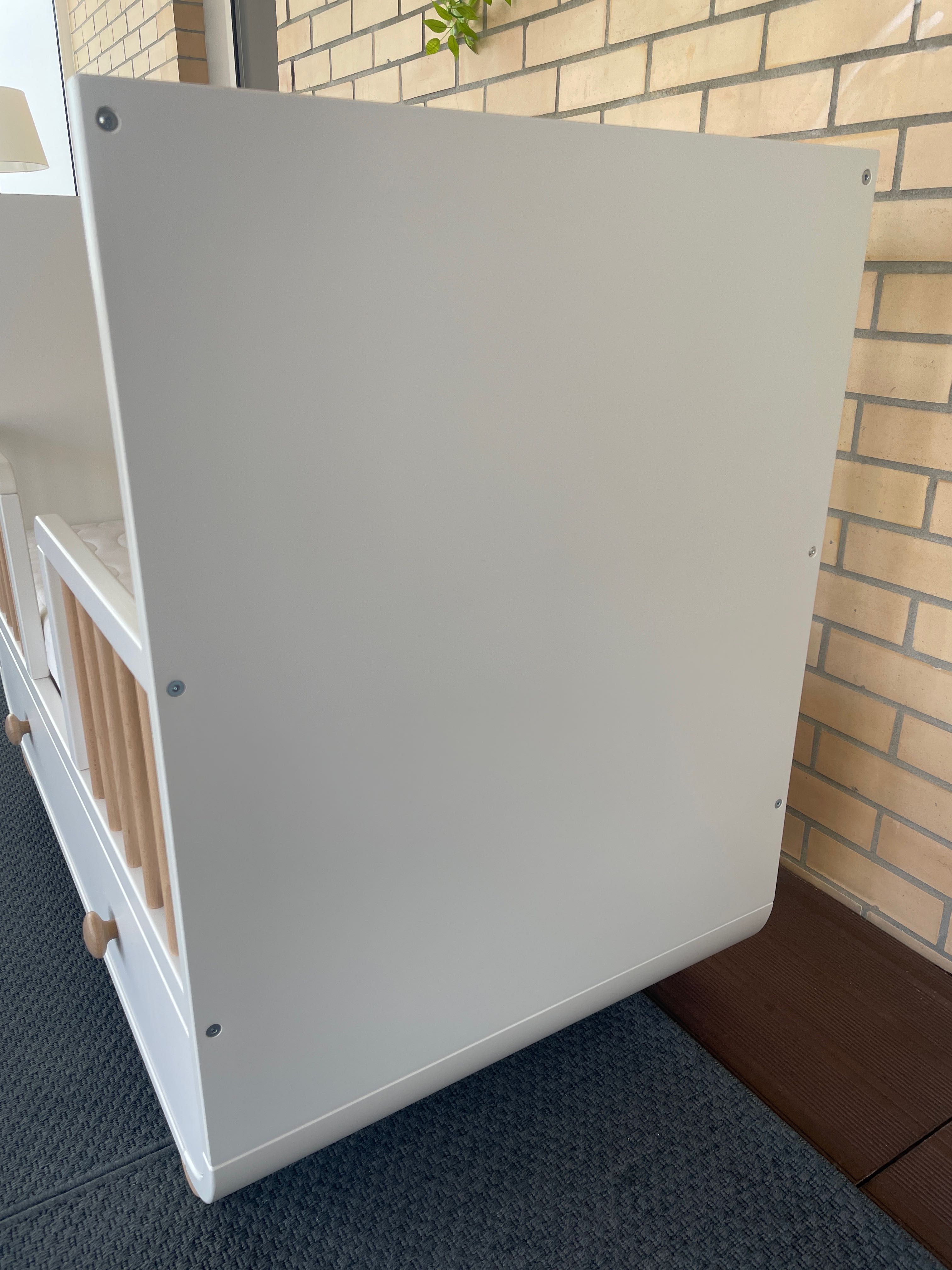 Berço MYLLRA + colchão JÄTTETRÖTT do Ikea (como novo)