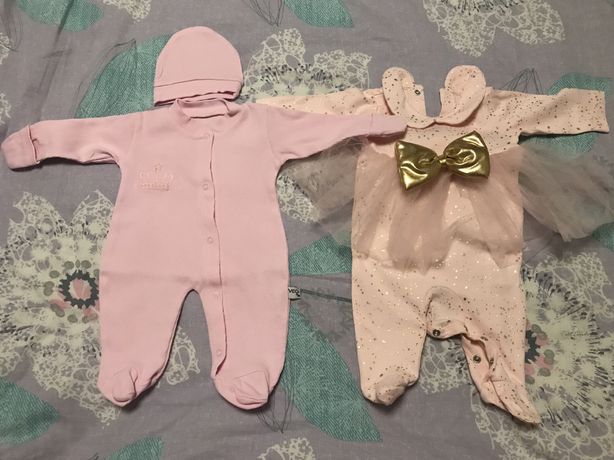 Одежда для новорожденной