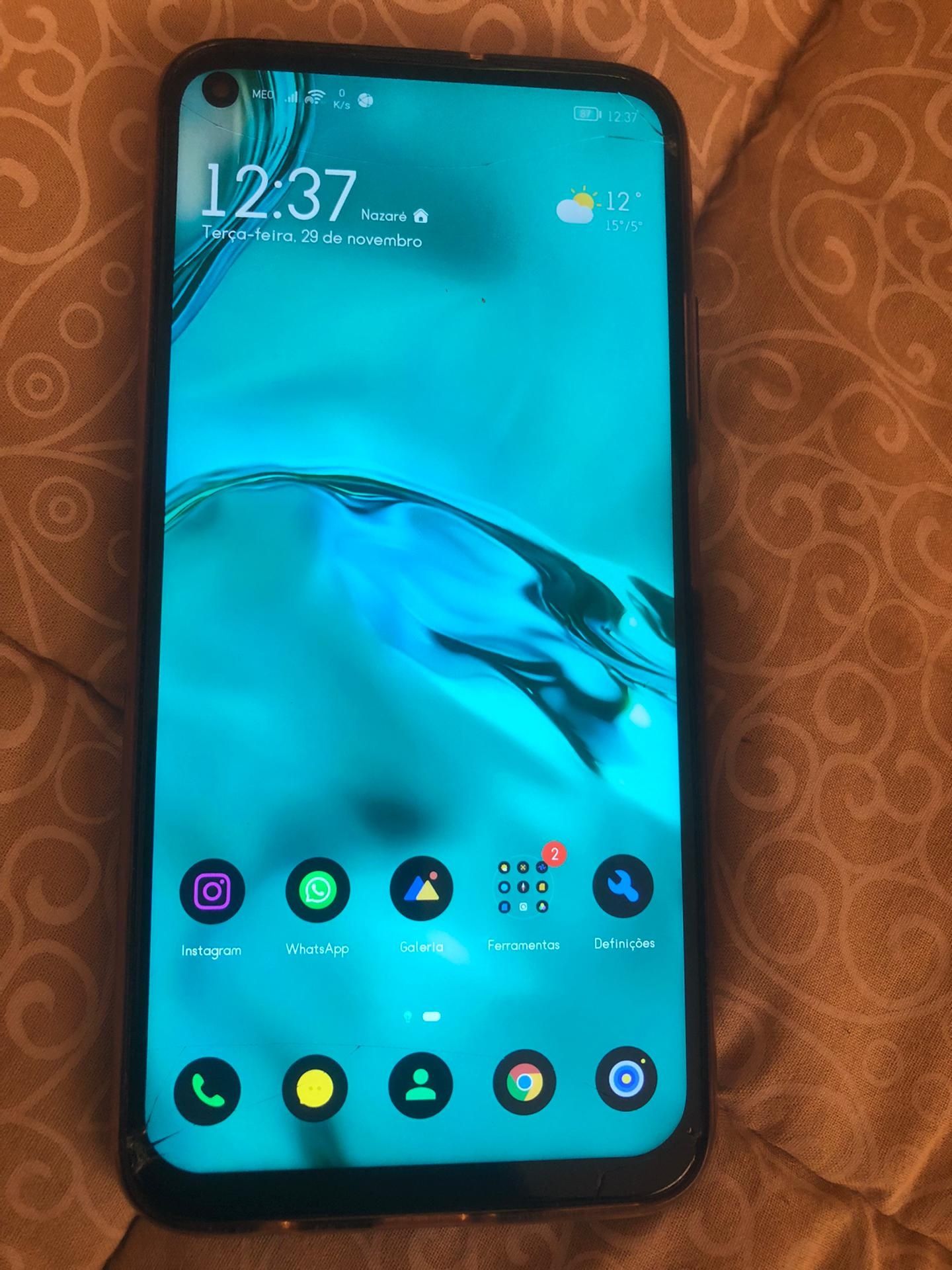 Huawei p40 lite 126Gb 6 RAM em muito bom estado