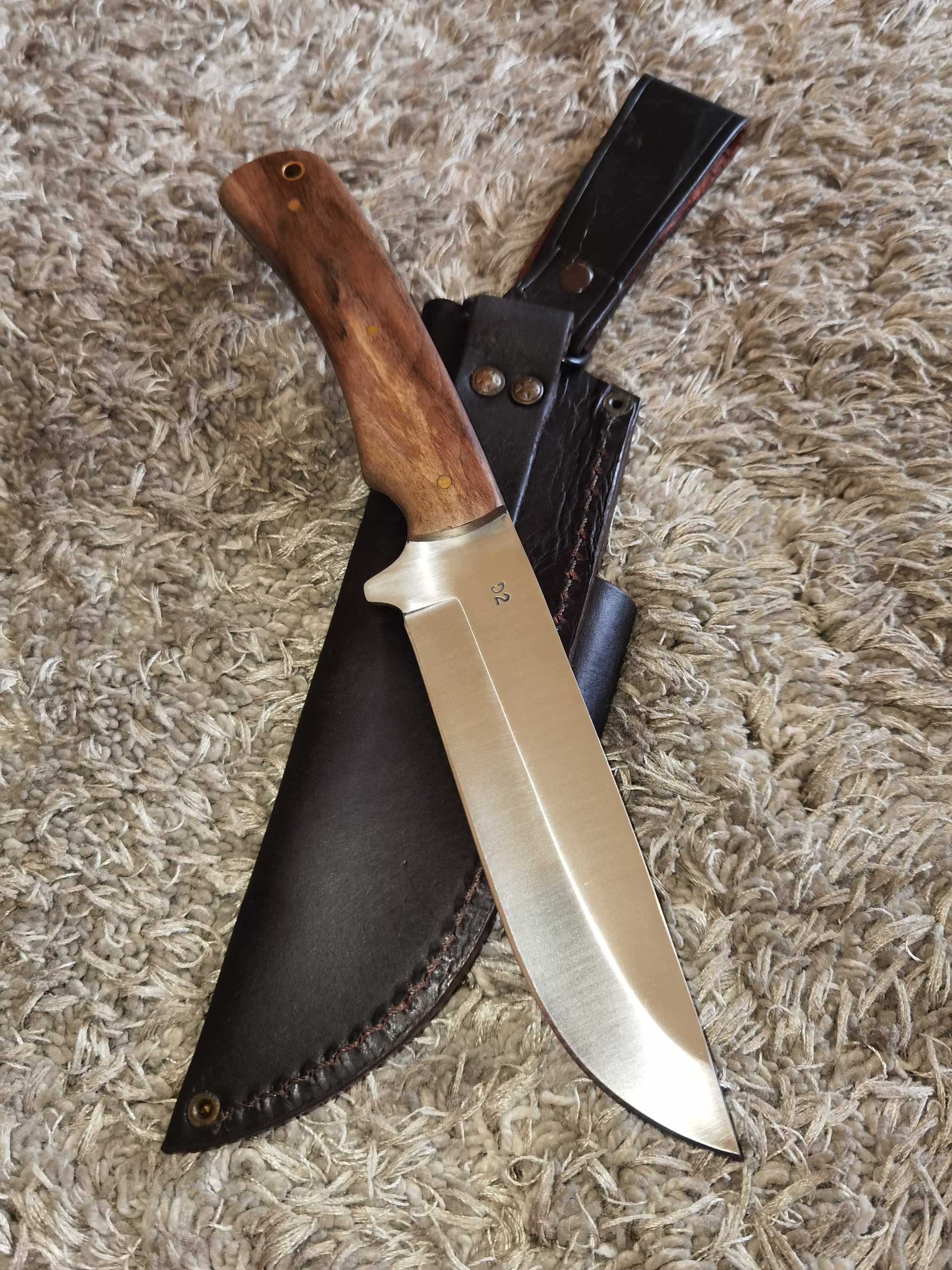 Nóż Varms Custom 22/D2/Duży