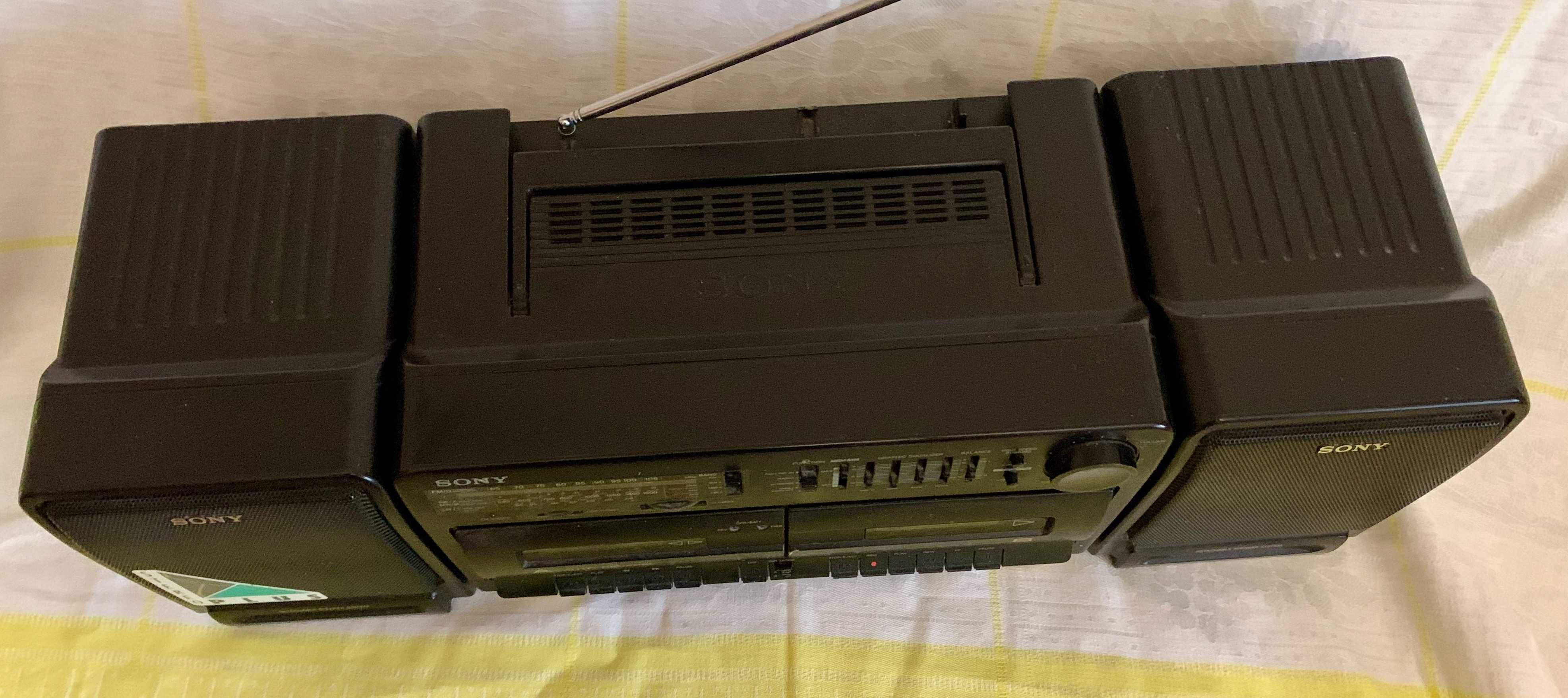 SONY CFS-710L Radio Cassette Corder стереосистема касетна дека