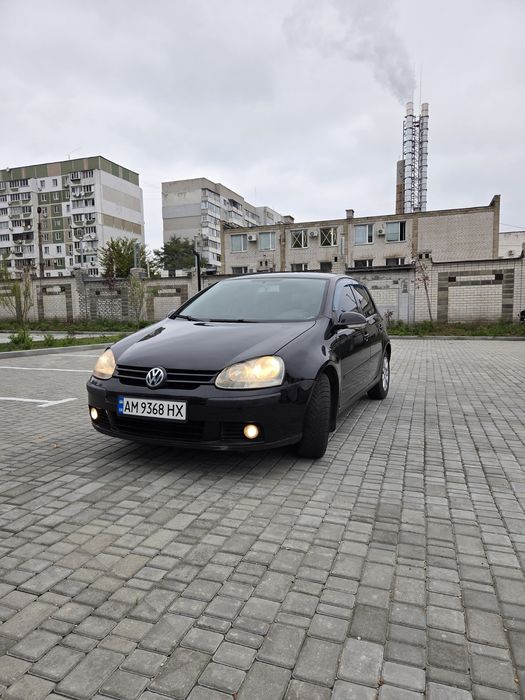 Volkswagen Golf 5 1.6 бензин