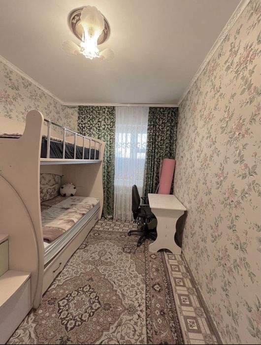 Продаю 2 чешку Ютз Южная 54 метра