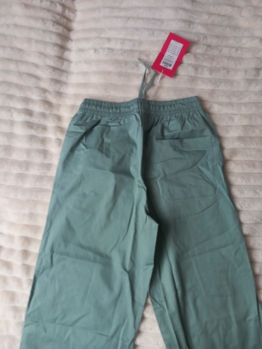 Spodnie damskie proste