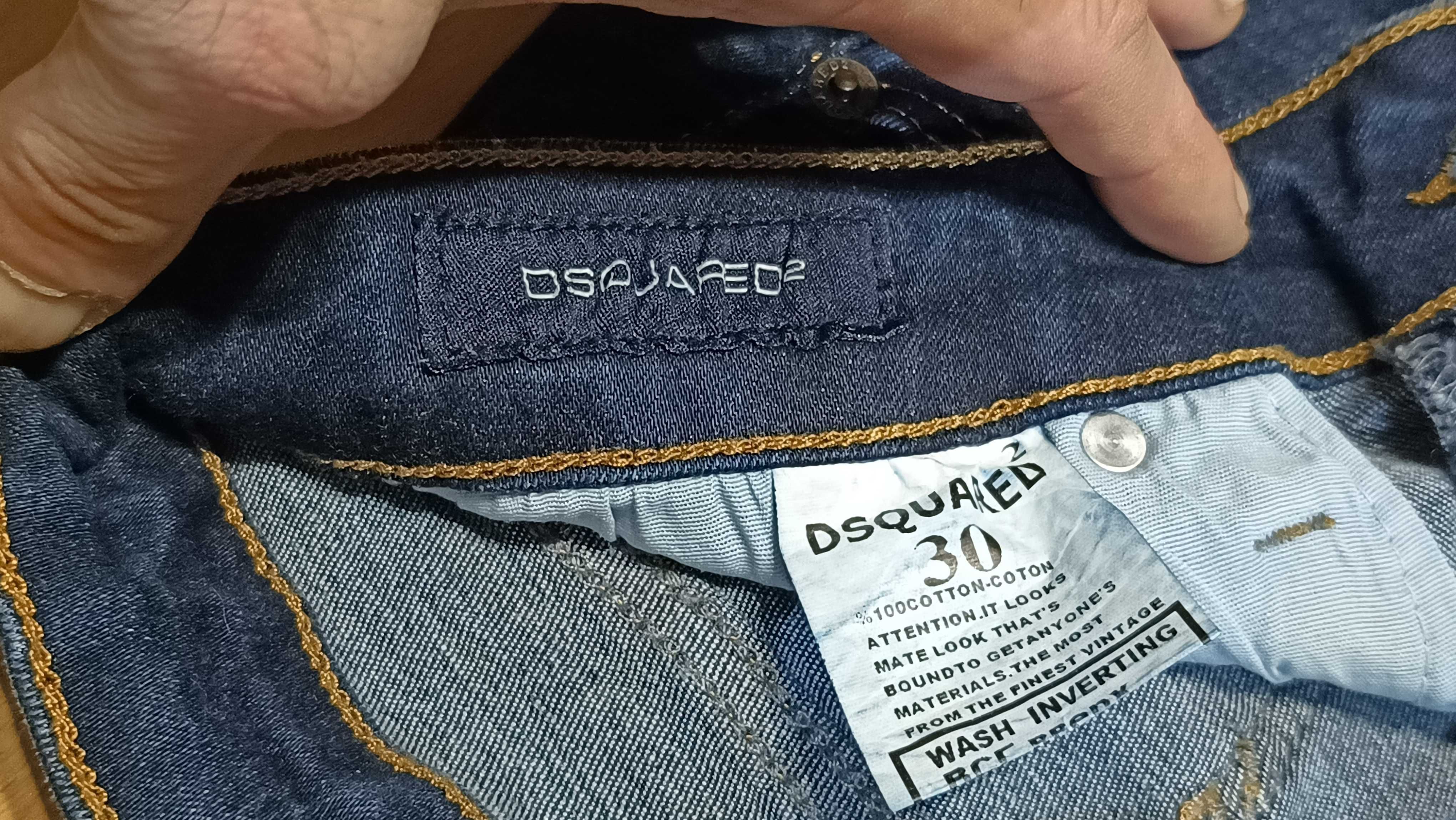 Damskie spodnie jeansowe DSQUARED2 r.M stan bardzo dobry