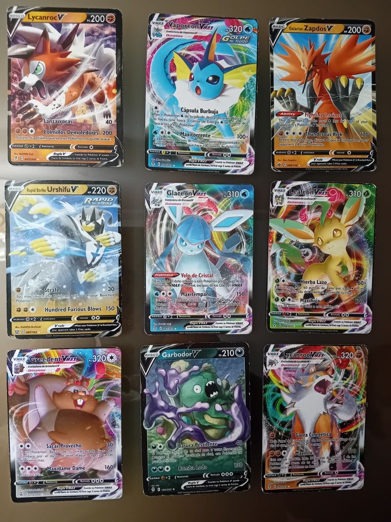 Cartas Pokémon v e vmax