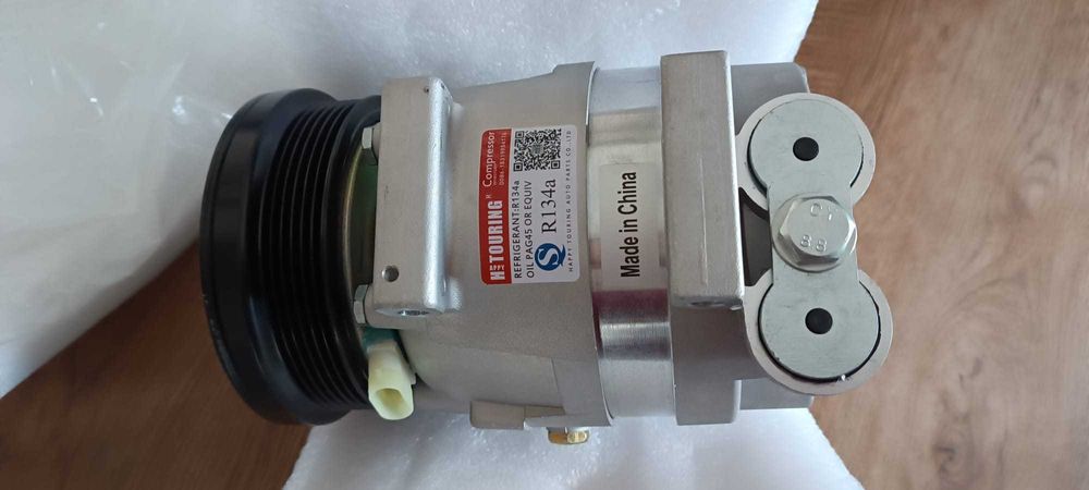 NOVO! Compressor Ar condi.  refrigerant:R134a OIL PAG45 OR EQuiv r134A