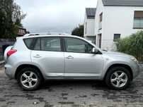 TOYOTA RAV-4 D-4D 2008 rok