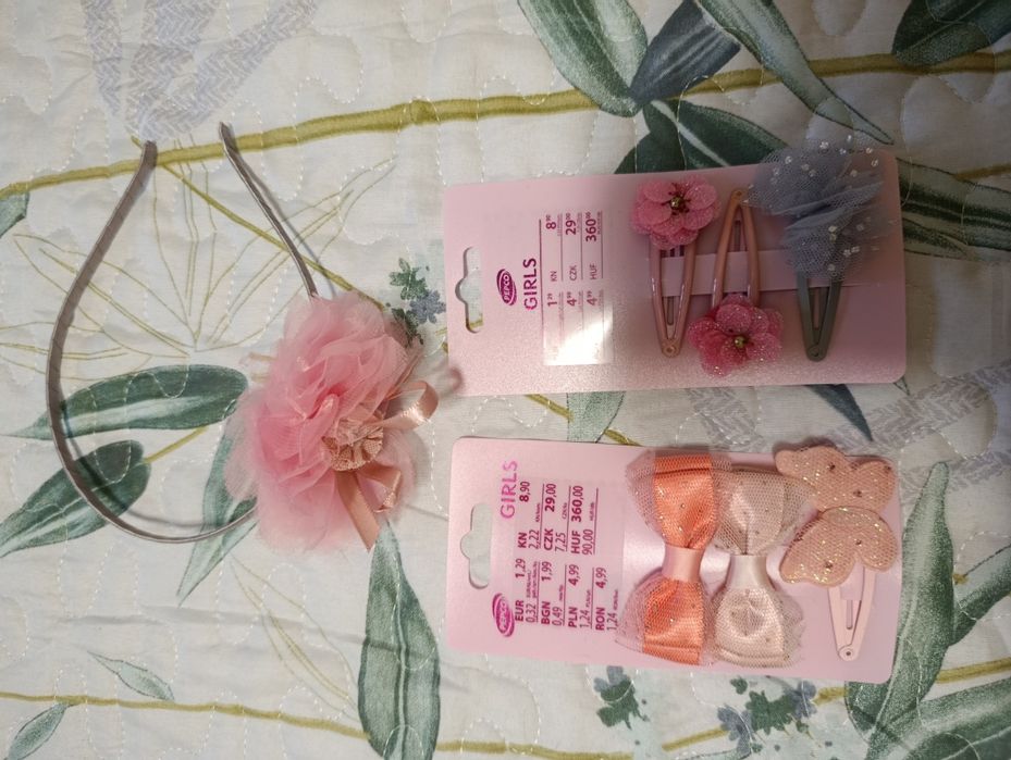 Аксесуари для волосся / Різні заколки, гумки, обруч