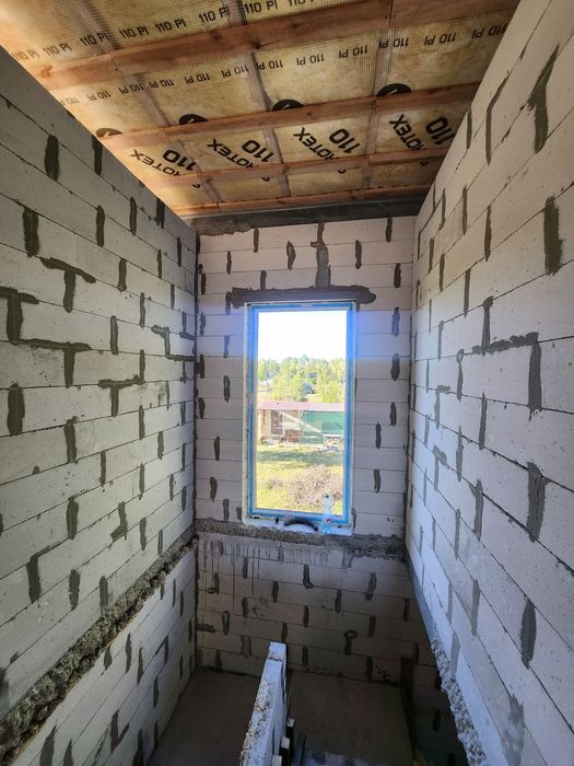 Приватний будинок в передмісті Києва