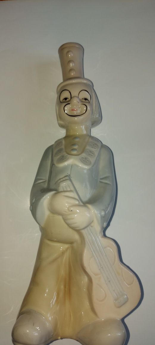 Stara figurka klaun porcelanowy