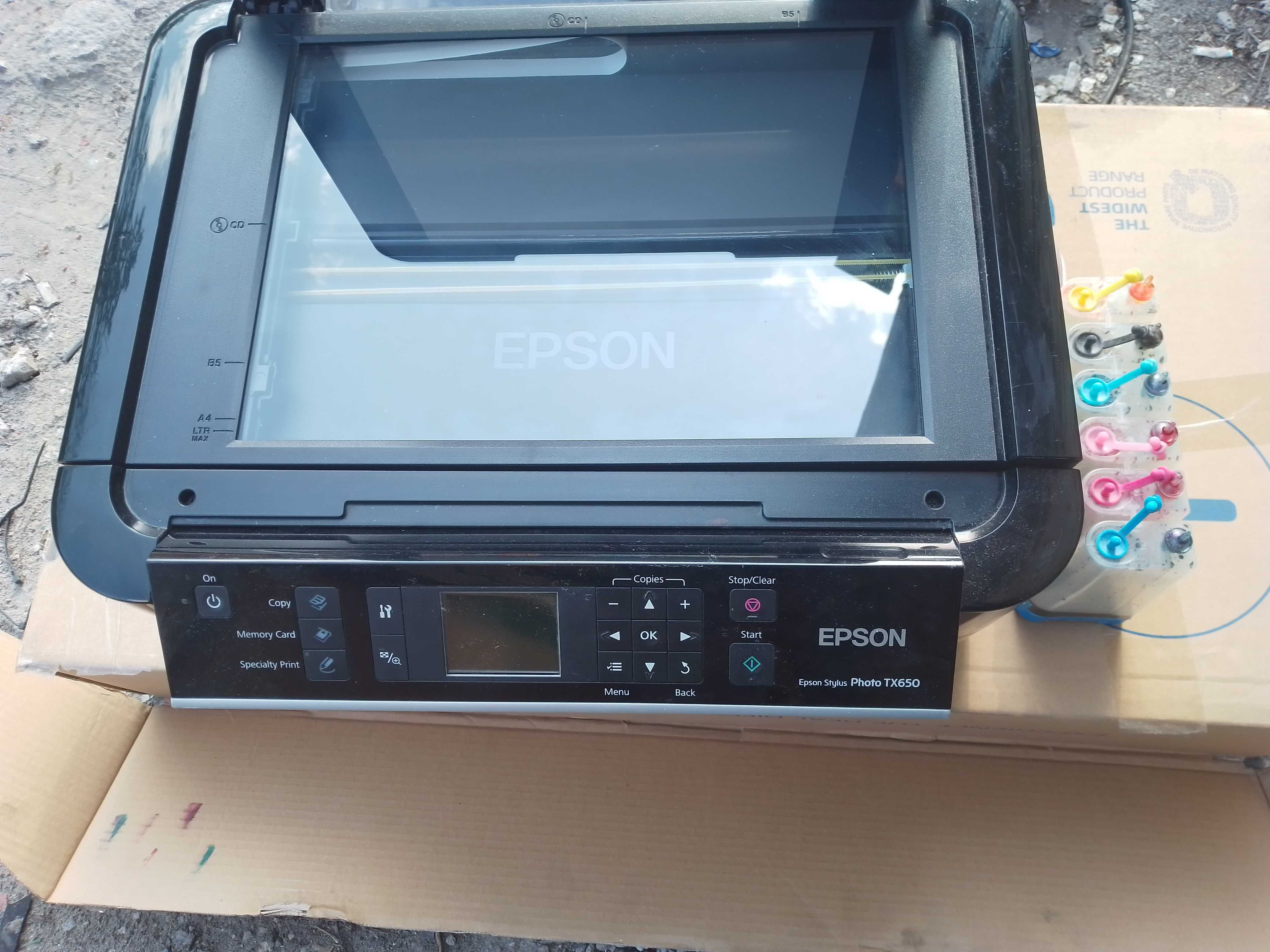 Багатофункціональний  пристрій Epson T650