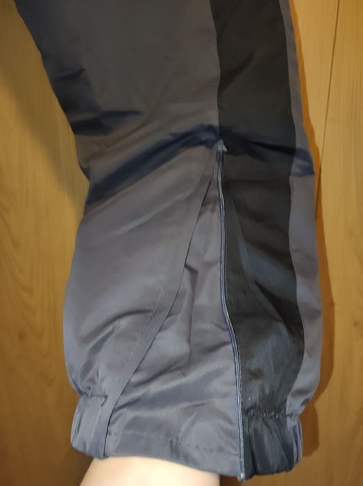 Продам спортивний костюм nike