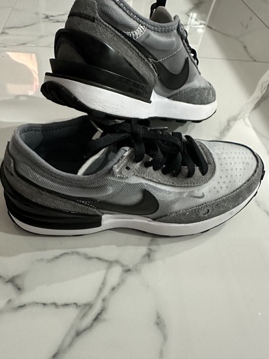 Buty Nike r. 37,5