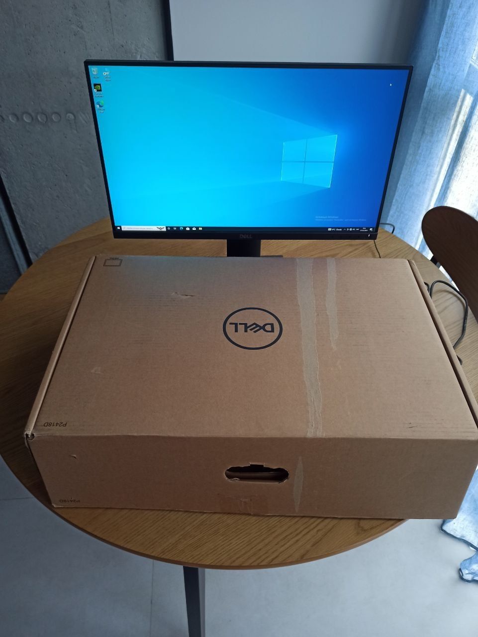 Монітор Dell P2418D 2K