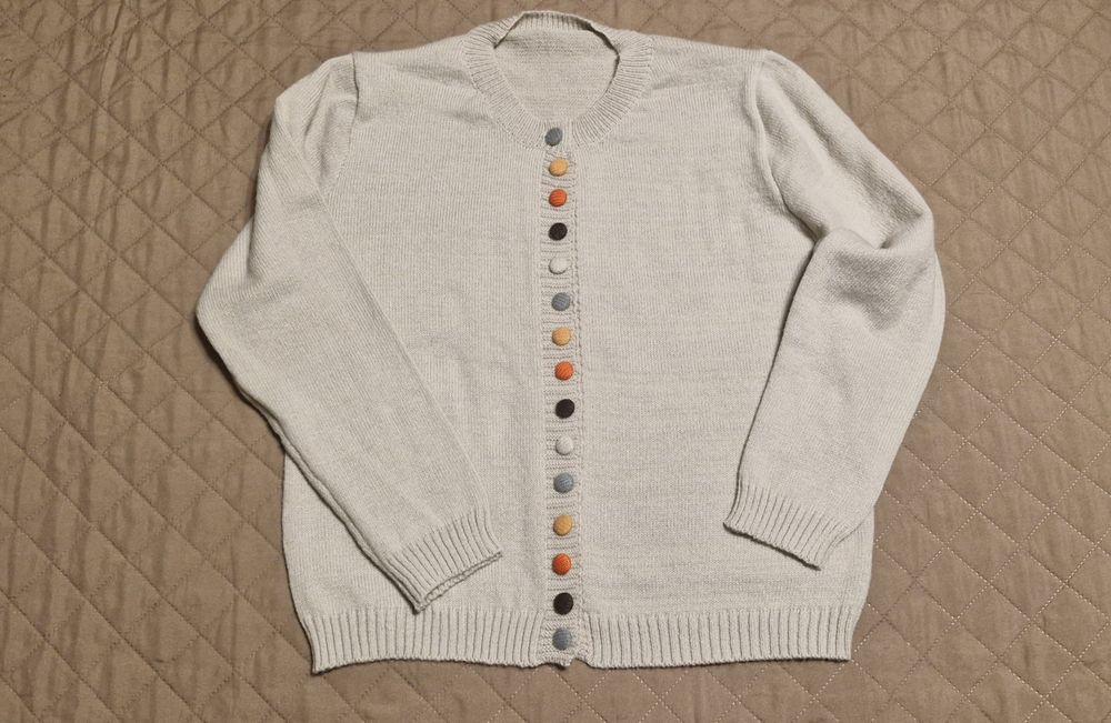 Sweter na guziki rozm XL