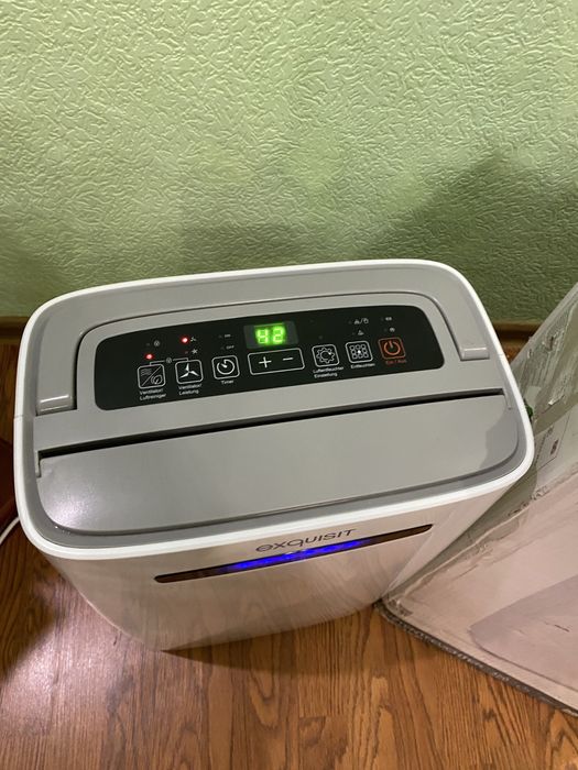 Осушувач повітря Exquisit LE 2055