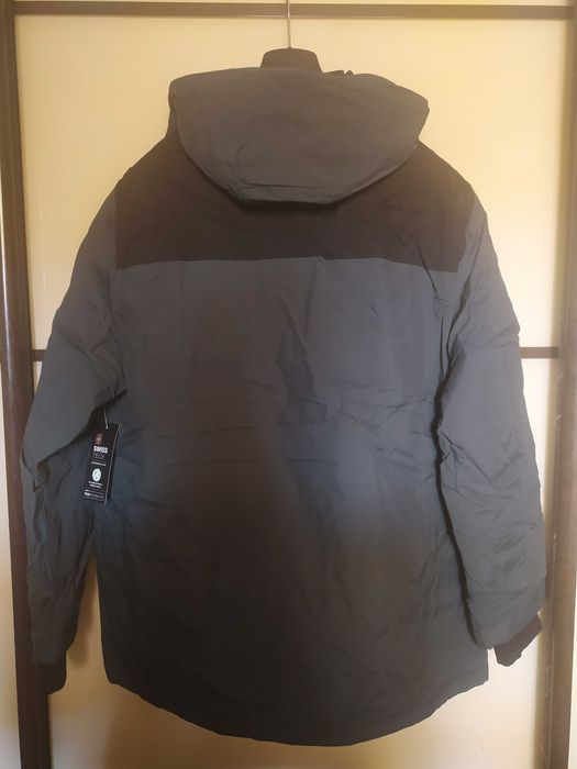 Чоловіча зимова трекінгова куртка  Swiss Tech