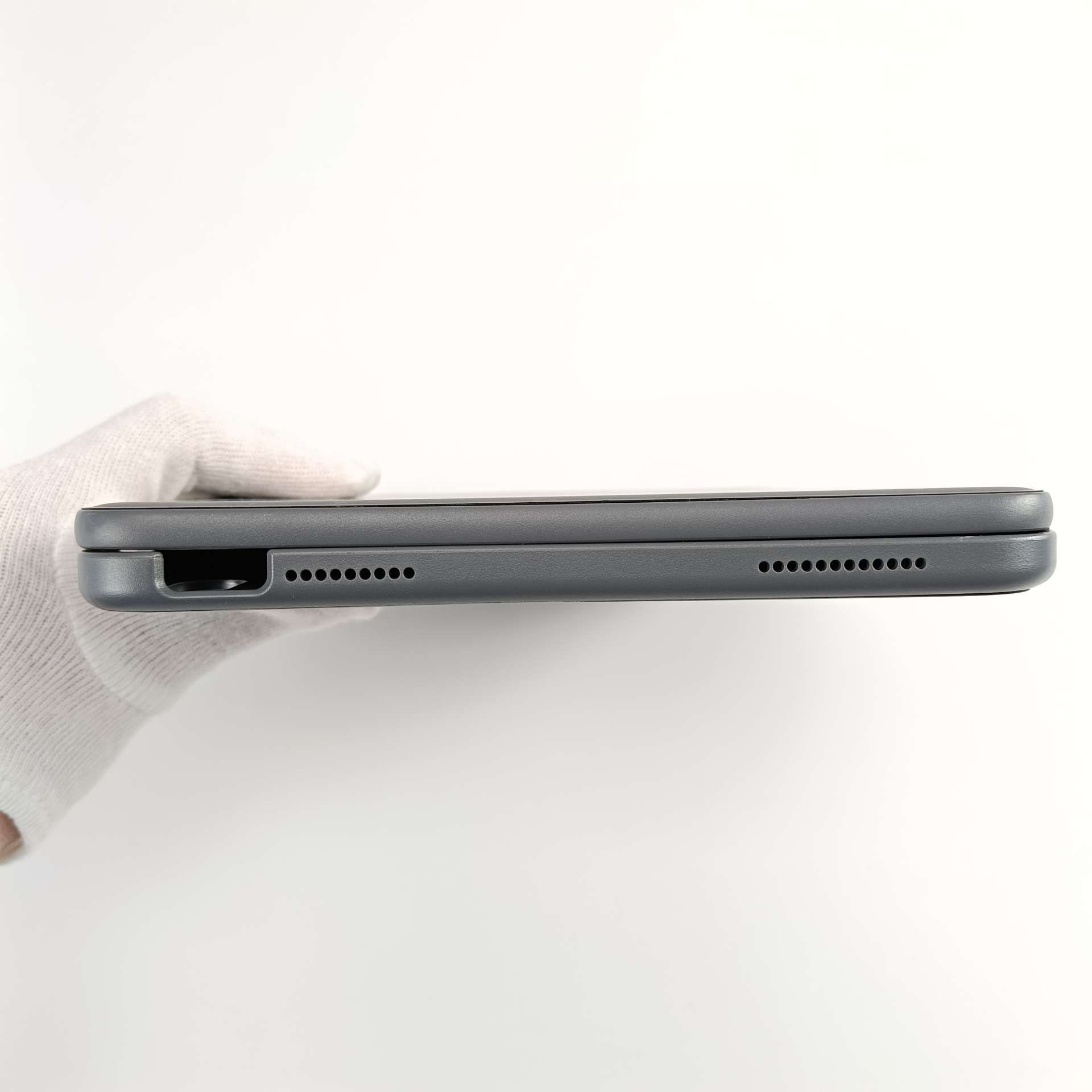 Logitech Slim Folio Szary Bluetooth QWERTZ dla iPada 10 generacji