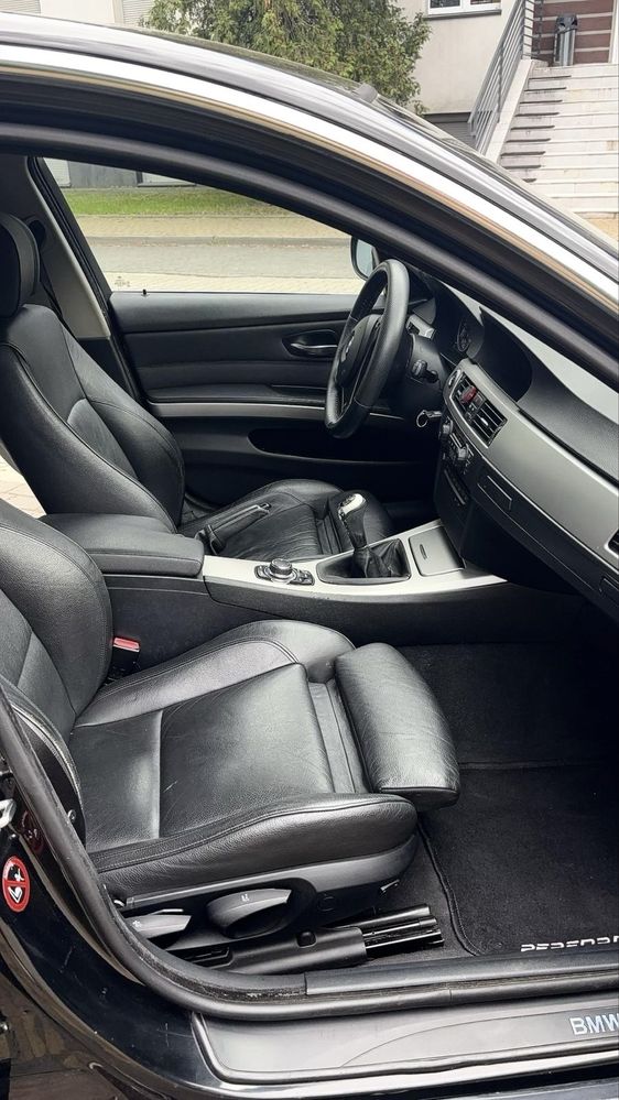 BMW E90 330i 3 seria 3 l
