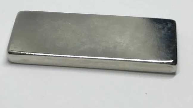 Magnes neodymowy 50x20x5 mm z dożywotnią gwarancją mocy