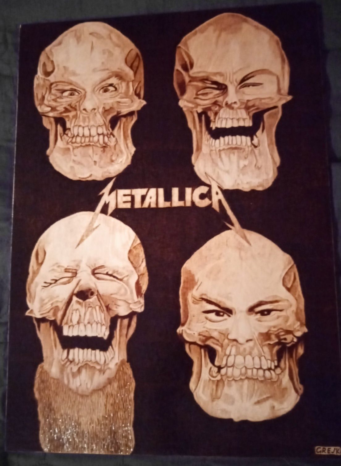 Rękodzieło, Pirografia, Metallica