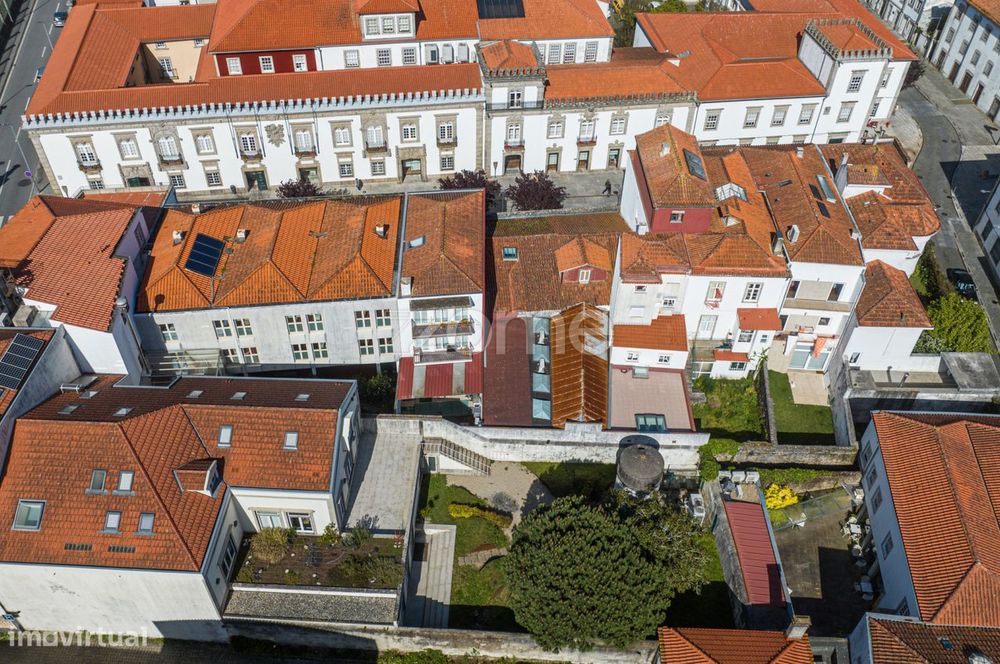 Prédio No Passeio Das Mordomas