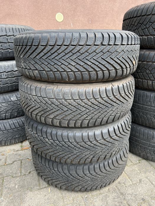 Резина, шини, зима, 185/60/16 Pirelli