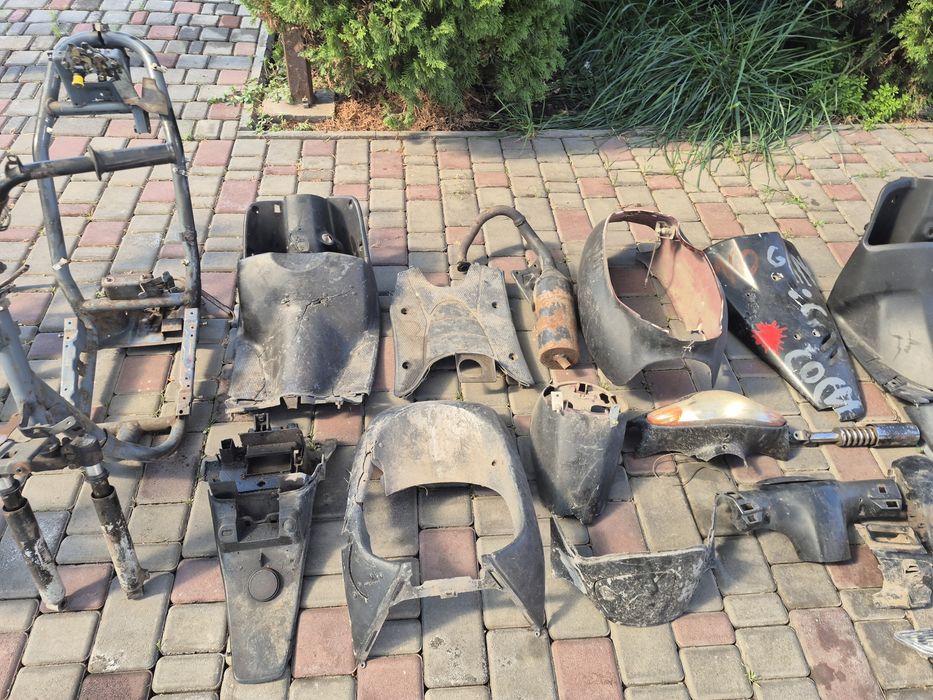 разбор хонда дио 18 27 27 fit 34 35 35zx 24 tact

рама хонда дио 35 в